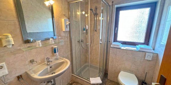 Doppelzimmer Standard Hotel Nehrener Hof 4