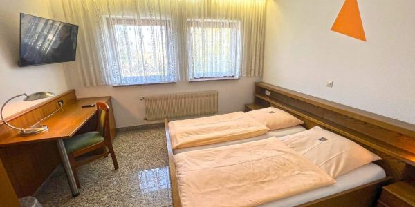 Doppelzimmer Standard Hotel Nehrener Hof 5