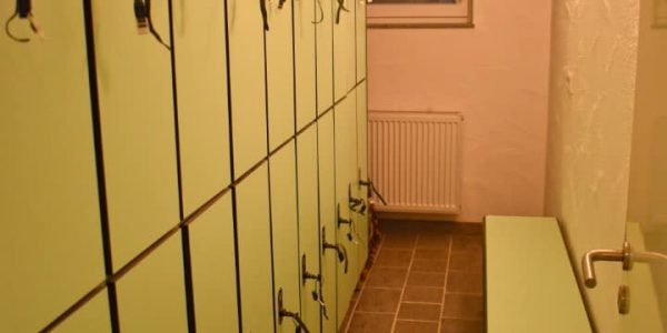 Hotel Nehrener Hof Sauna Wellness Umkleide