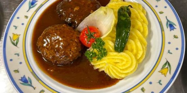 Speisen Hotel und Restaurant Nehrener Hof 32